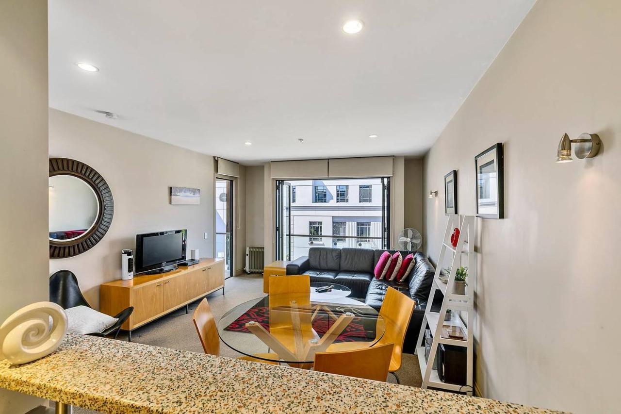 Enormous One Bedroom Beauty In Cbd! Free Parking 奥克兰 外观 照片